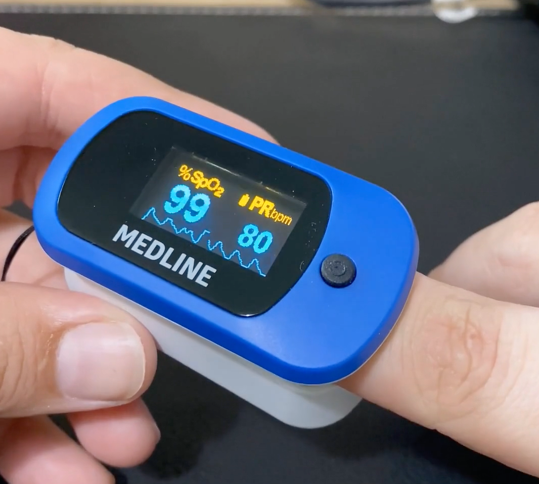 Comfortable Soft-Touch Finger Pulse Oximeter for Precise Readings
