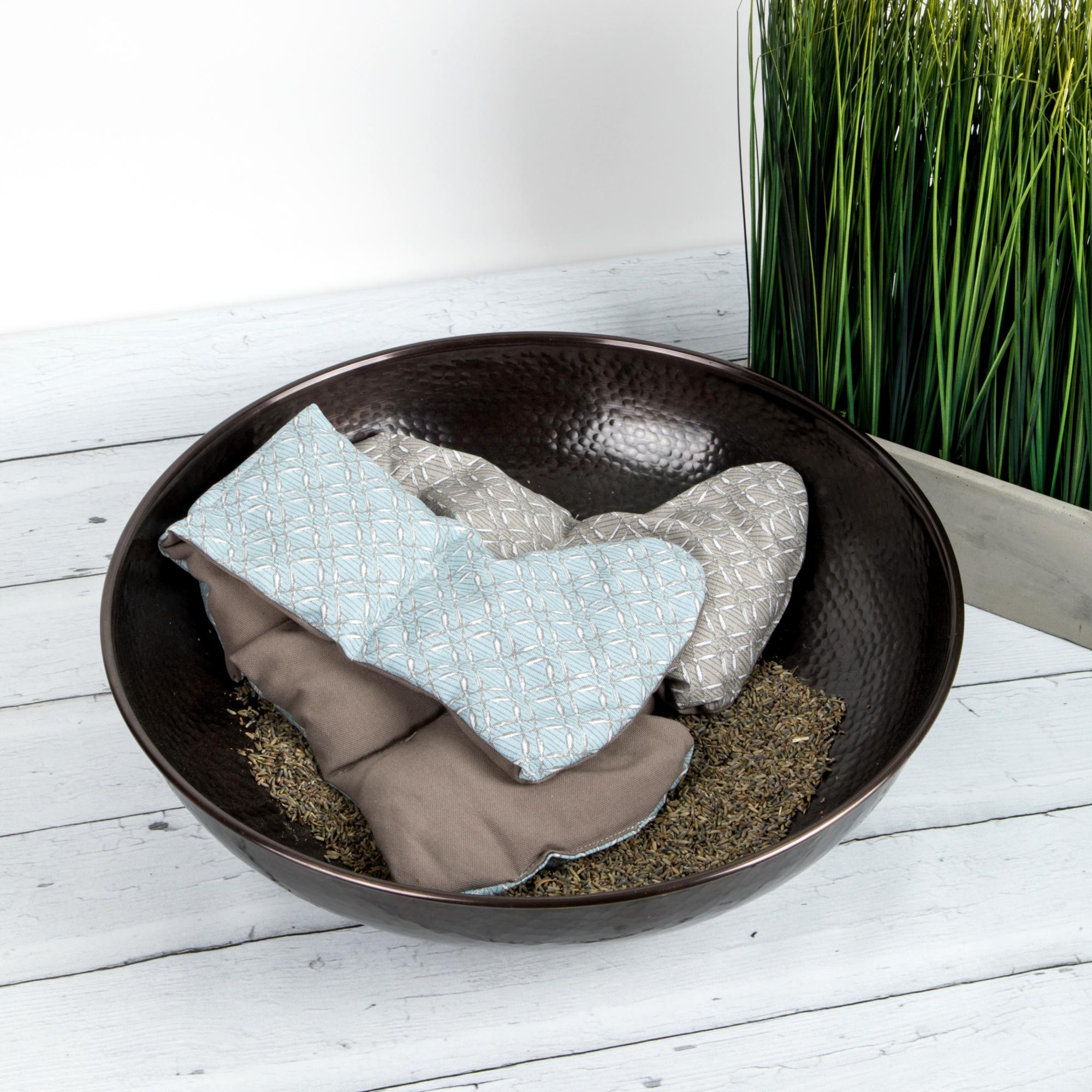 Sposh Relaxing Herbal Neck and Décolleté Wrap for Muscle Relief
