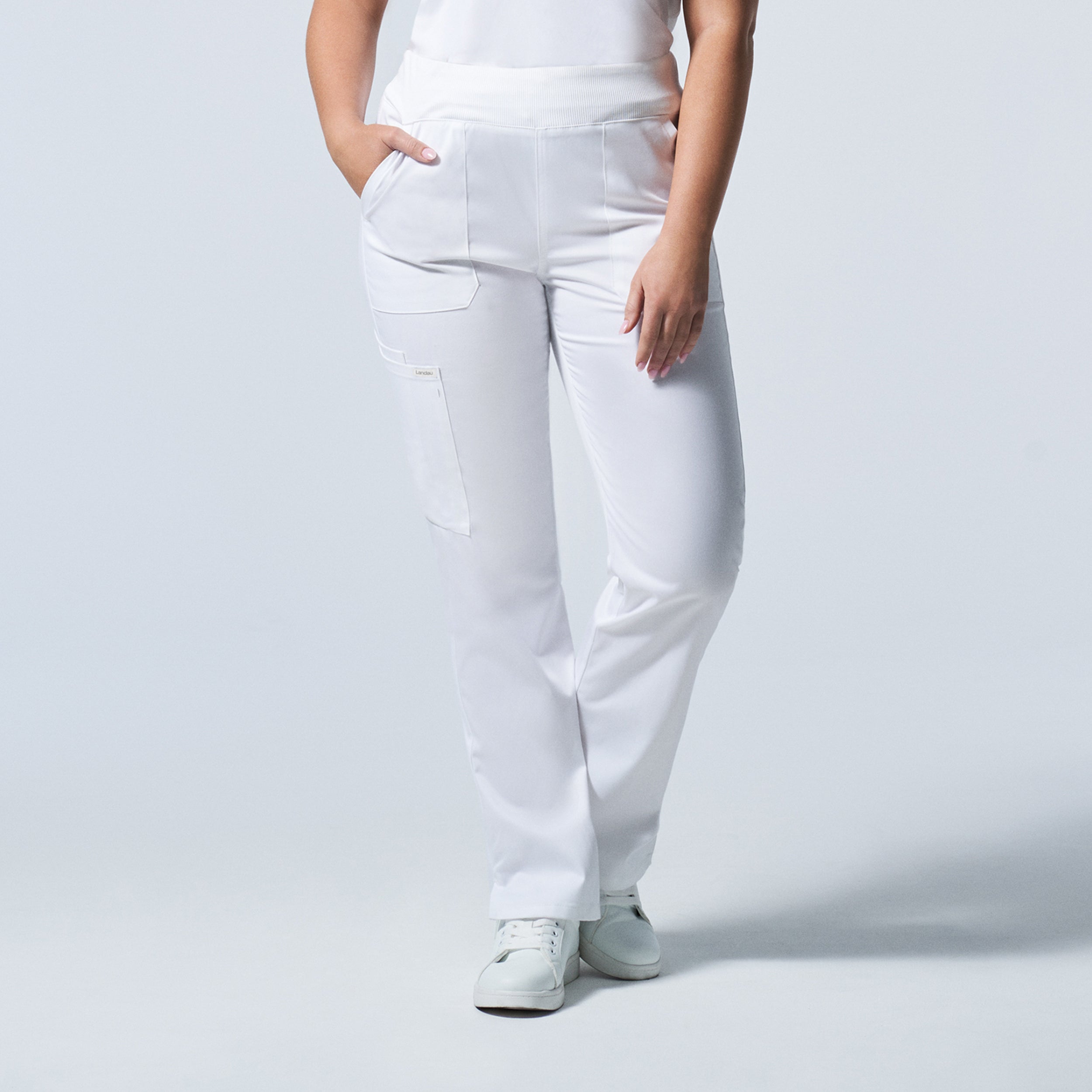 Petite Landau ProFlex Women's Comfortable Cargo Scrub Pants