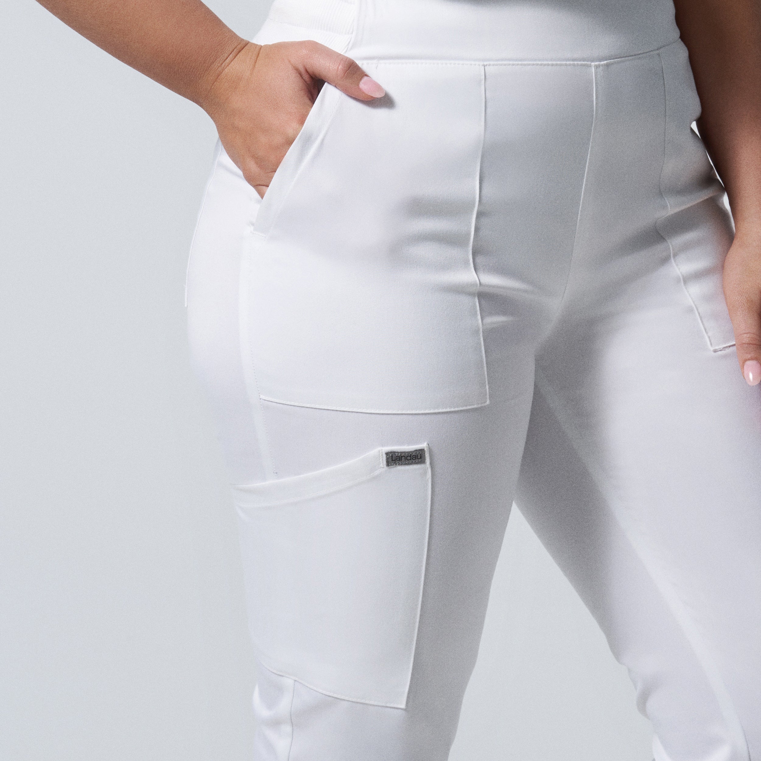 Landau ProFlex Petite Women's Jogger-style Medical Scrub Pants